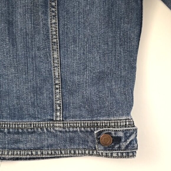 American Eagle Women's Classic Denim Jacket Button Down Faded Blue Wash Size M - Picture 12 of 15
